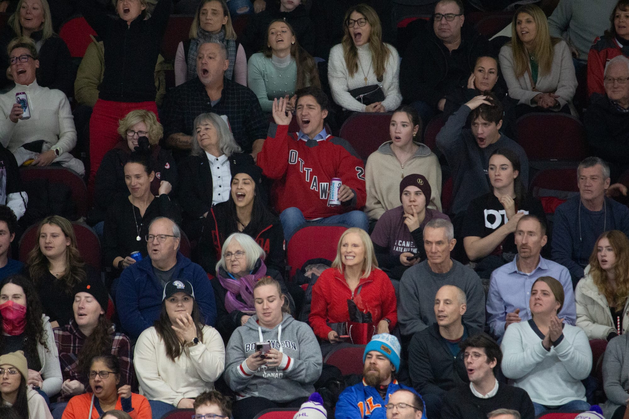 Fans, including Justin Trudeau, react to a close call for PWHL Ottawa