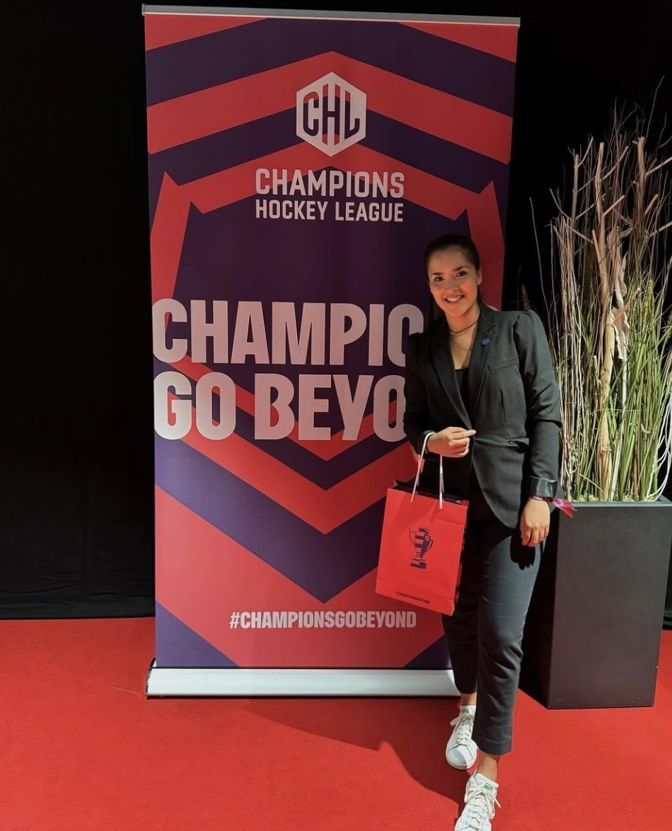 Shaiyena Côté Widens the Path for Indigenous Women in Hockey