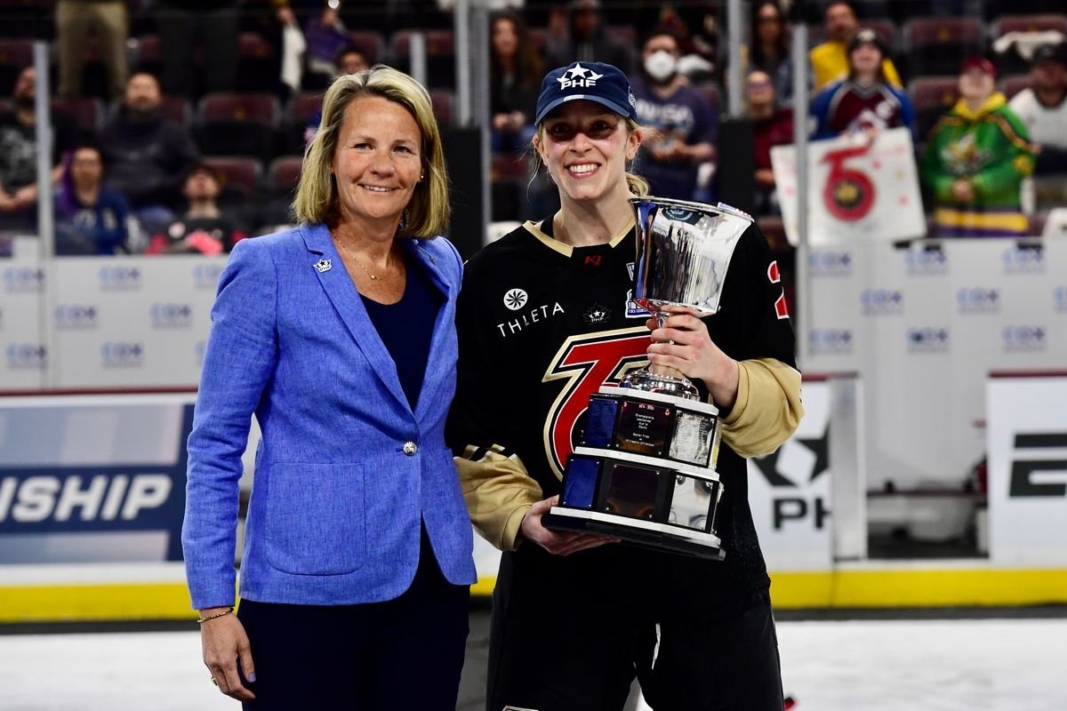 The Toronto Six Win the 2023 Isobel Cup