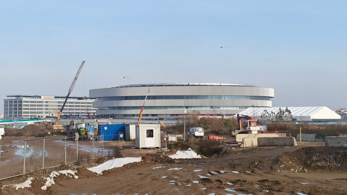 What's Going On With The Hockey Arena At The Olympics?