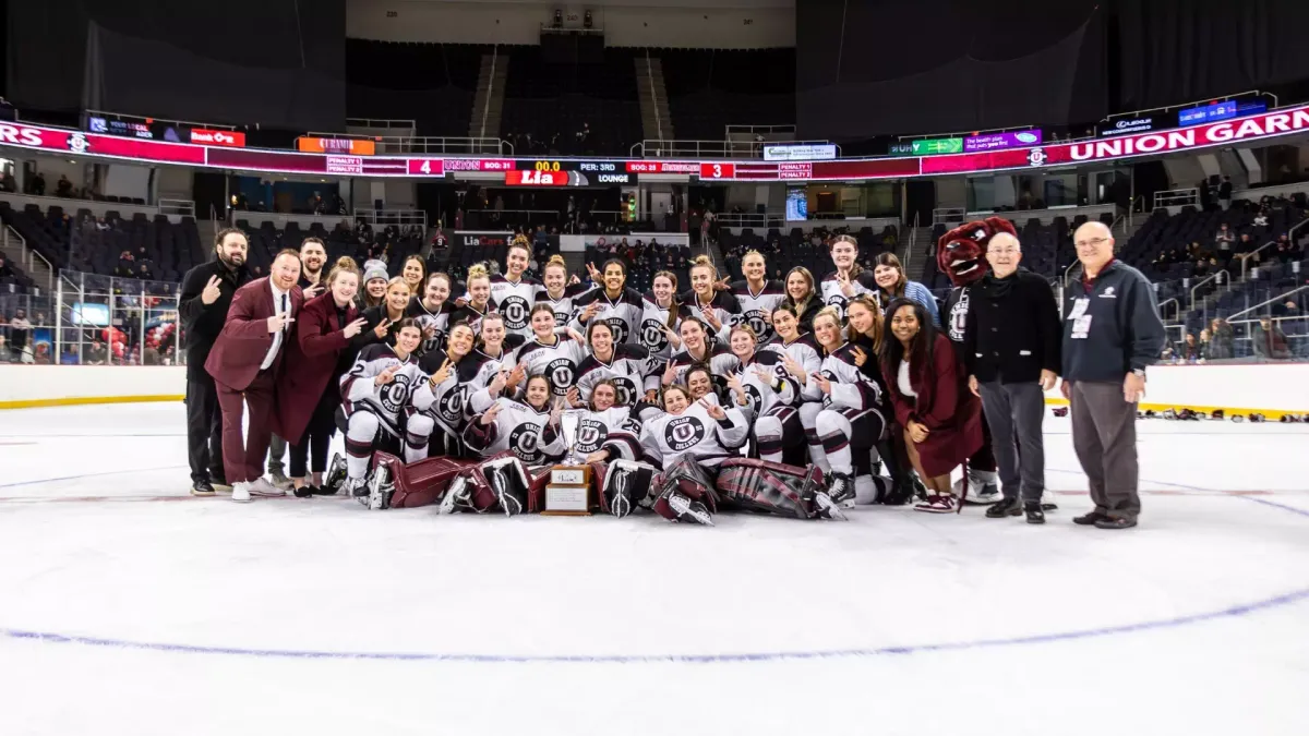 For Second-Year Head Coaches, Key to Rebuilding College Hockey Programs is Patience, 'Getting Better Every Day'