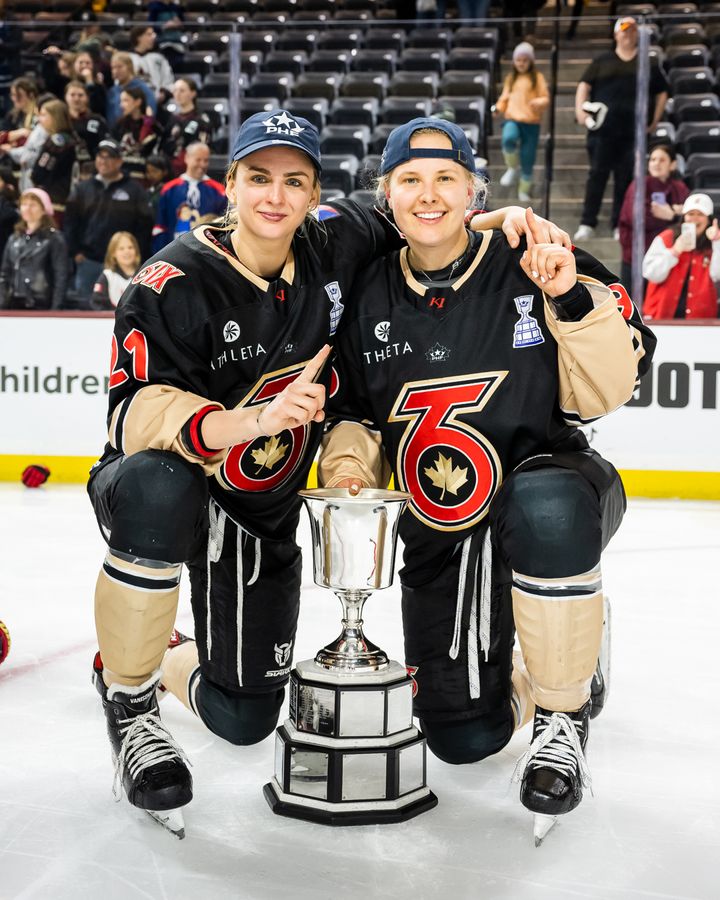 Toronto Re-Signs Isobel Cup Hero Tereza Vanišová