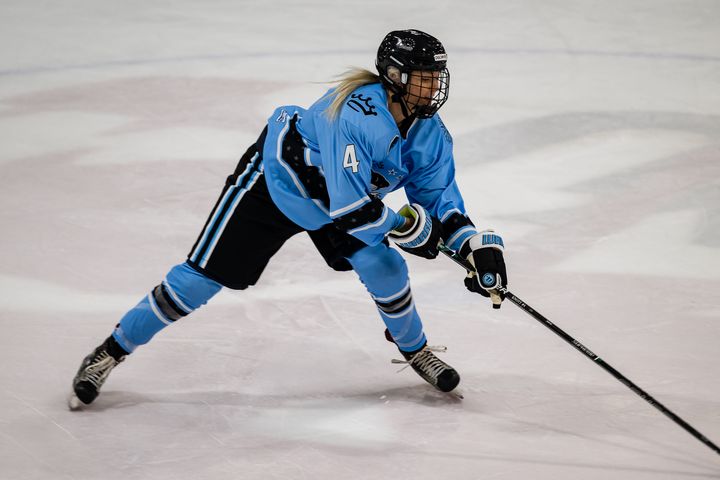 Beauts Re-Sign Knott to One-Year Contract
