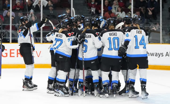 PWHL Toronto celebrates a win in Ottawa (Andrea Cardin/Freestyle Photography/PWHL)